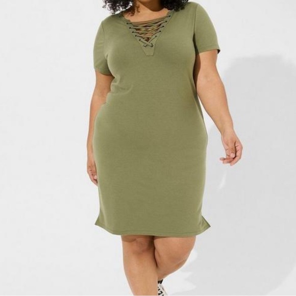 NWT TORRID Mini Jersey Lace Up Shift Slit Dress  *NWT* - Picture 1 of 4